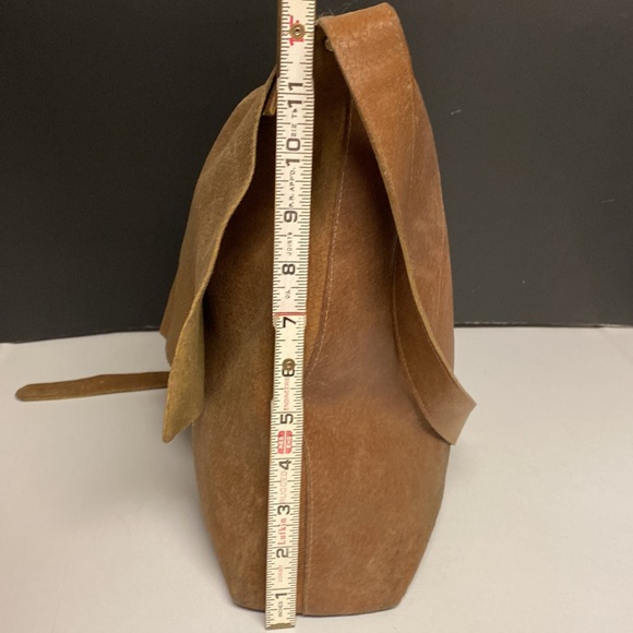 Mayko Suede Leather Crossbody Messenger Bag - Picture 5 of 17